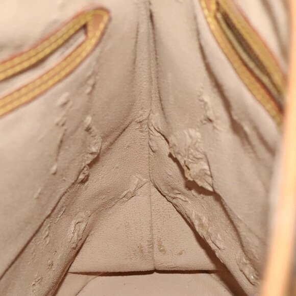 Louis Vuitton Monogram Canvas Shoulder Bag M42236 – Classic Vintage Style - Picture 14 of 15